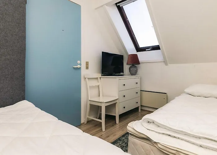 Apartamento 4 Person On A In *
